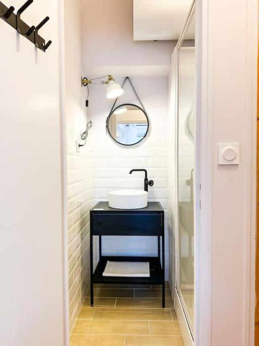 New Confort Et Elegance Face A La Gare Guingamp Exterior foto
