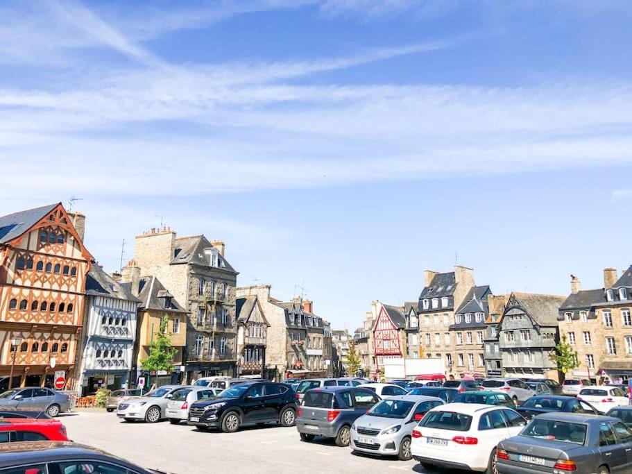 New Confort Et Elegance Face A La Gare Guingamp Exterior foto